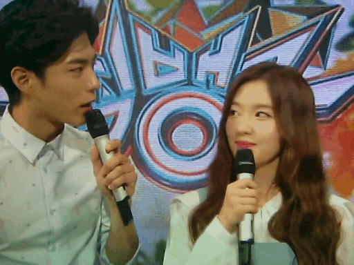 뮤뱅에서 우결찍는 박보검 아이린. gif | 인스티즈