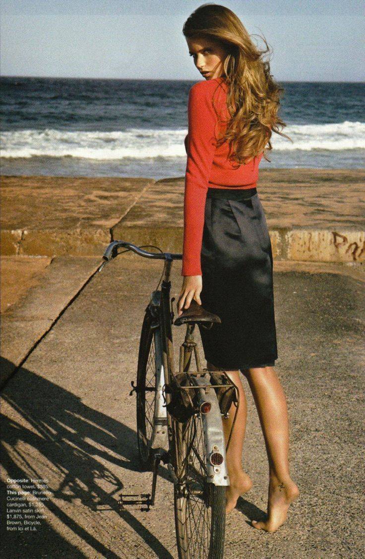 추운데 자전거 타는 여자들 | 인스티즈