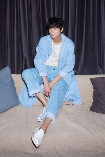 대학가면 흔히 볼수있는 선배들의 눈빛 | 인스티즈