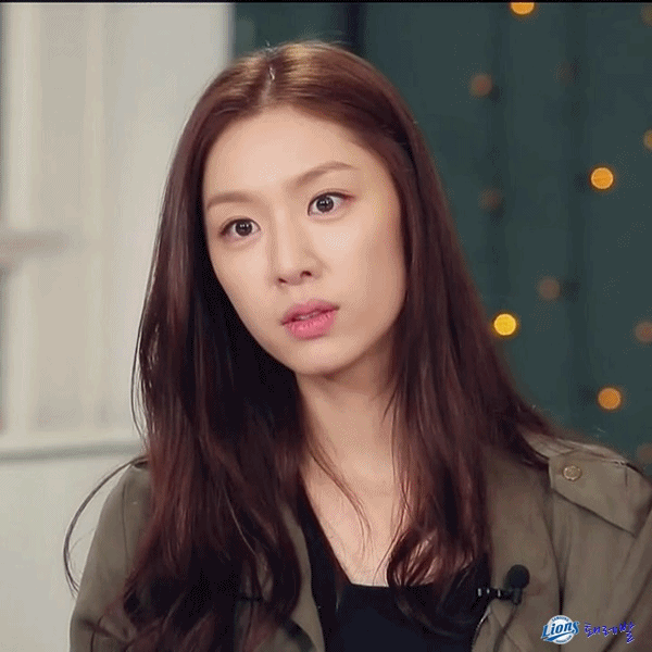 이쁜데 못뜨는 여자.gif | 인스티즈