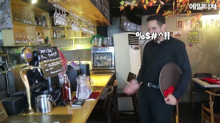 외국식당에서 평타만 치게해줄겡ㅋ | 인스티즈