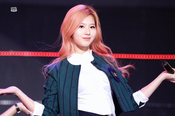 사나 노룩패스 클래스 ㄷㄷ | 인스티즈