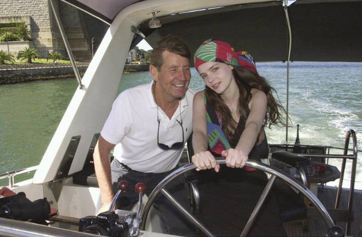 [록산느메스키다] 말그대로 충격적이었던 비쥬얼 (15) | 인스티즈