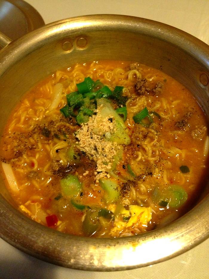 호불호가 갈리는 물조절에 실패한 짭쪼름한 라면들....jpg | 인스티즈