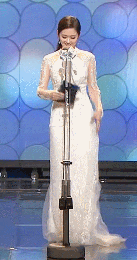 시상식 드레스 직접만드는 어느 여배우 코디네이터 | 인스티즈