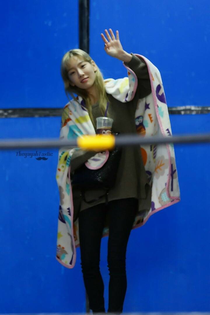 여전히 우리를 보고 웃는 태연이좋다 | 인스티즈