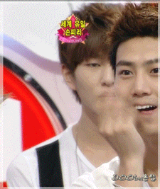 악의적 순간캡쳐로 오해받는 아이돌 짤.gif | 인스티즈