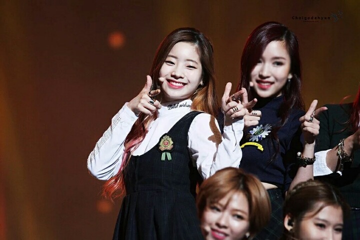 트와이스 흥 많은 두부 다현 | 인스티즈