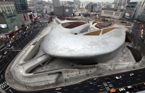 서울시 흉물스러운 건물 TOP 3 + 1 | 인스티즈