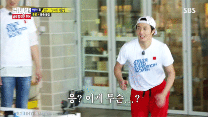 남친이 내앞에서 이런 애교부리면 1부담스럽다 vs 2사랑스럽다 | 인스티즈