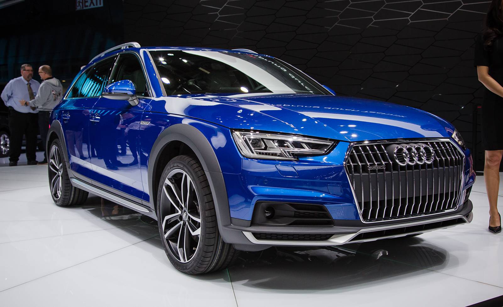 아우디 신형 A4 올로드 콰트로 | 인스티즈