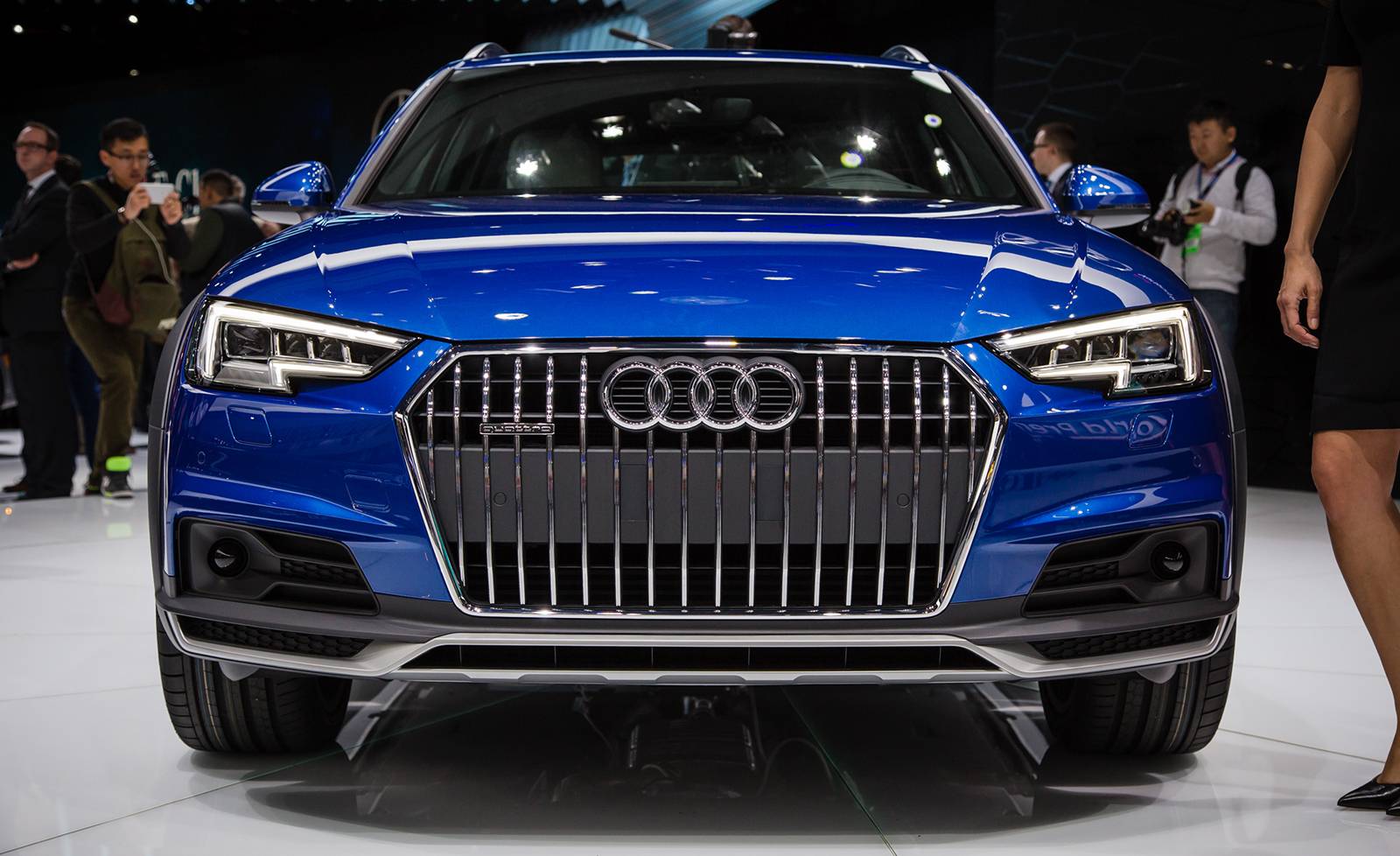 아우디 신형 A4 올로드 콰트로 | 인스티즈