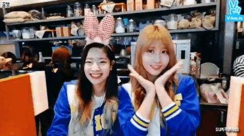 던킨 트와이스.gif | 인스티즈