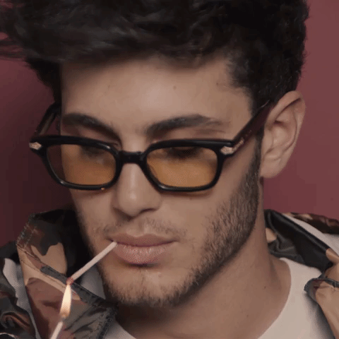 여성을 대상화한 남성 시각의 뮤직비디오를 미러링한 MV | 인스티즈