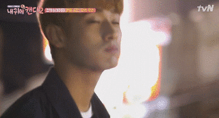 연상 철벽녀가 연하남에게 적극적으로 변하는 과정.gif | 인스티즈