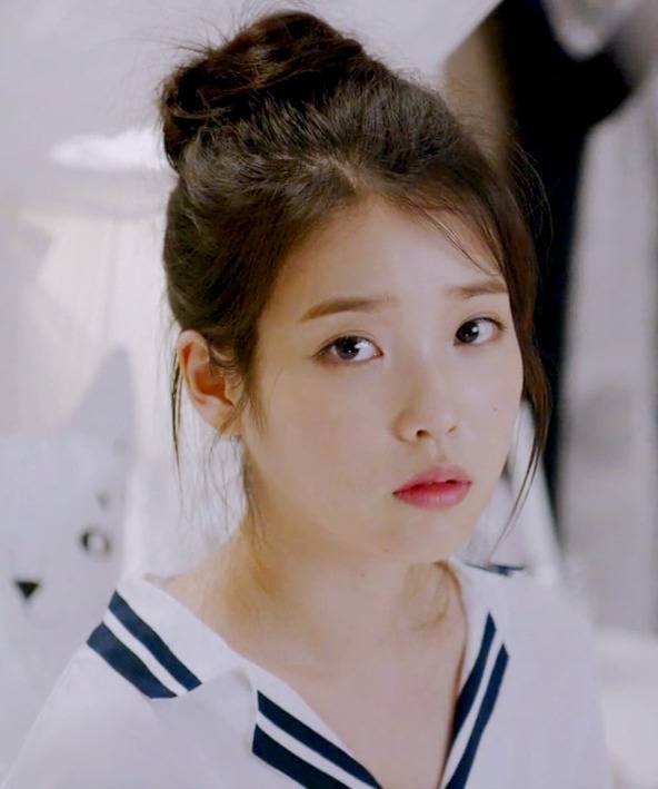 똥머리 아이유.jpgif | 인스티즈