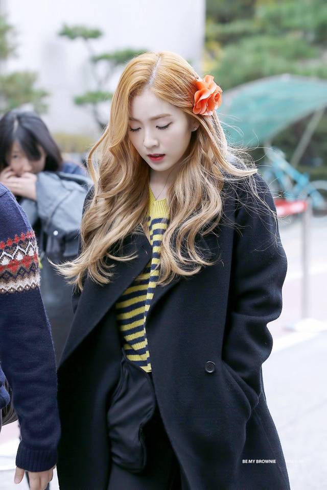 케이 아이린의 웃픈상황ㅋㅋㅋgif | 인스티즈