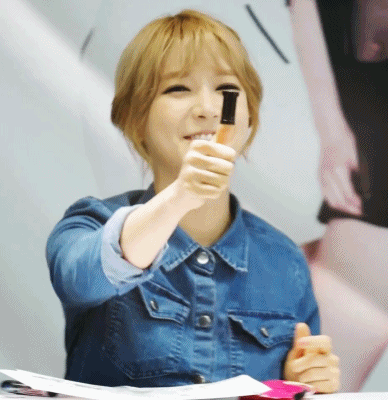 초아의 귀여운 마술.gif | 인스티즈