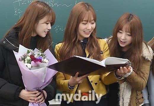 러블리즈 빵떡이 졸업식 사진 | 인스티즈