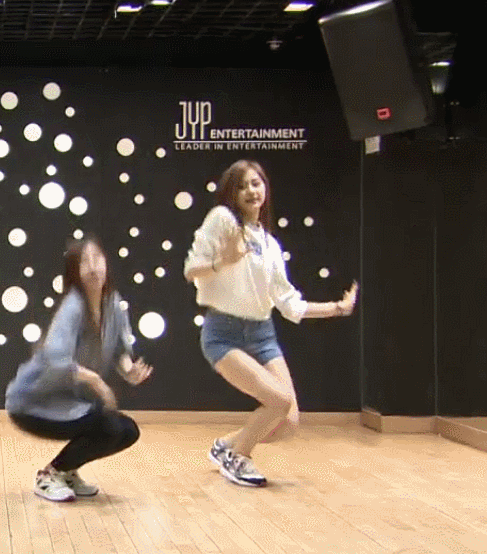 트와이스 깨발랄 사나 쯔위.gif | 인스티즈