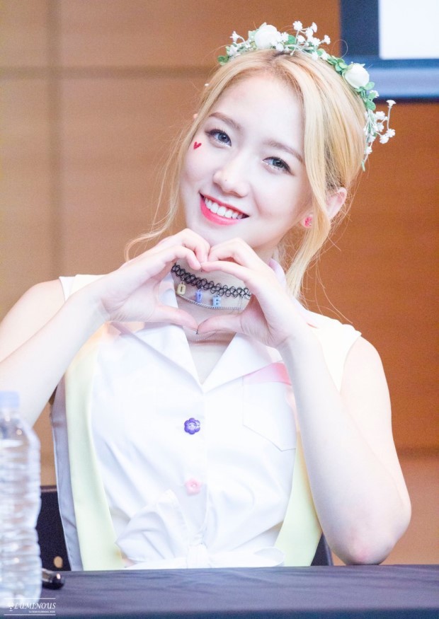 어떤스타일을 좋아할지 몰라서 다 준비해봤어 (feat우주소녀) | 인스티즈