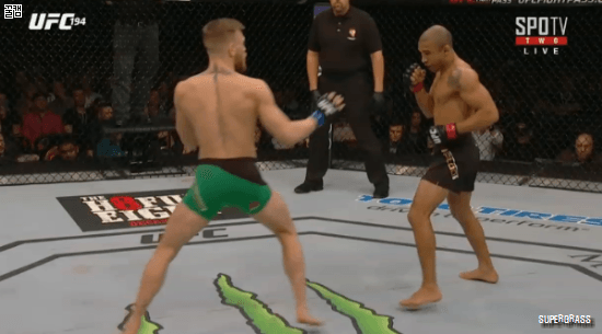 코맥 원펀맨.gif | 인스티즈