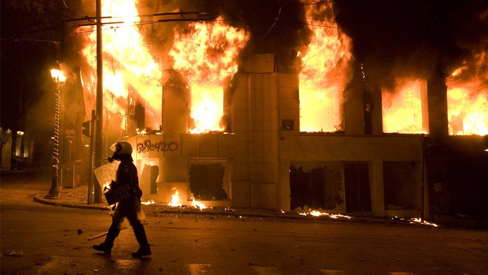 그리스 시위 모습 | 인스티즈