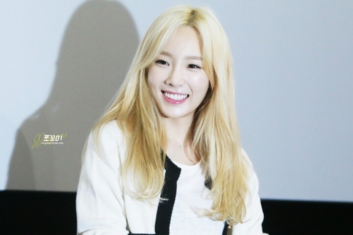 여전히 우리를 보고 웃는 태연이좋다 | 인스티즈