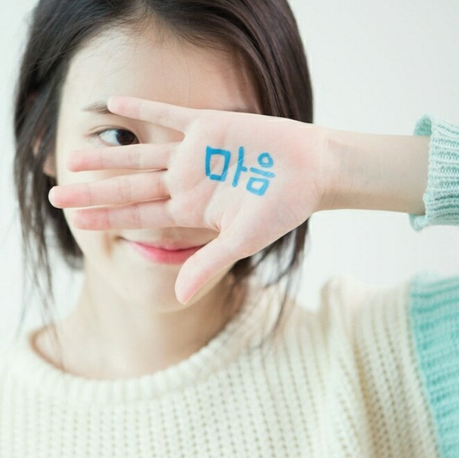 나온 지 1년이 넘은 노래들.jpg | 인스티즈