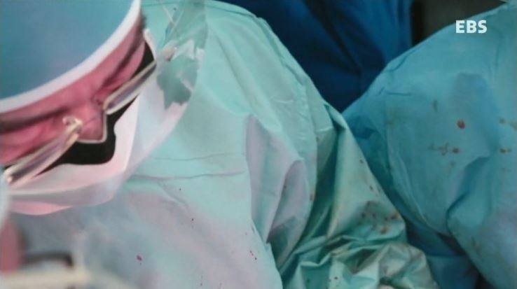 이국종 교수가 맡은 응급 환자가 사망했을때.. | 인스티즈