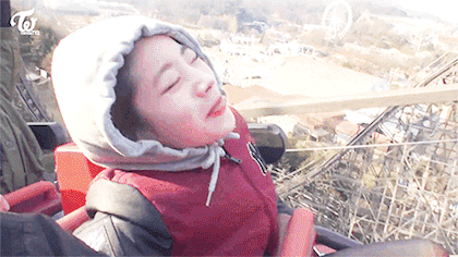 롤러코스터 엄청 잘타는 트와이스 다현.gif | 인스티즈