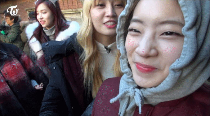 [트와이스] 멤버중 유독 심한 모모 버릇 | 인스티즈