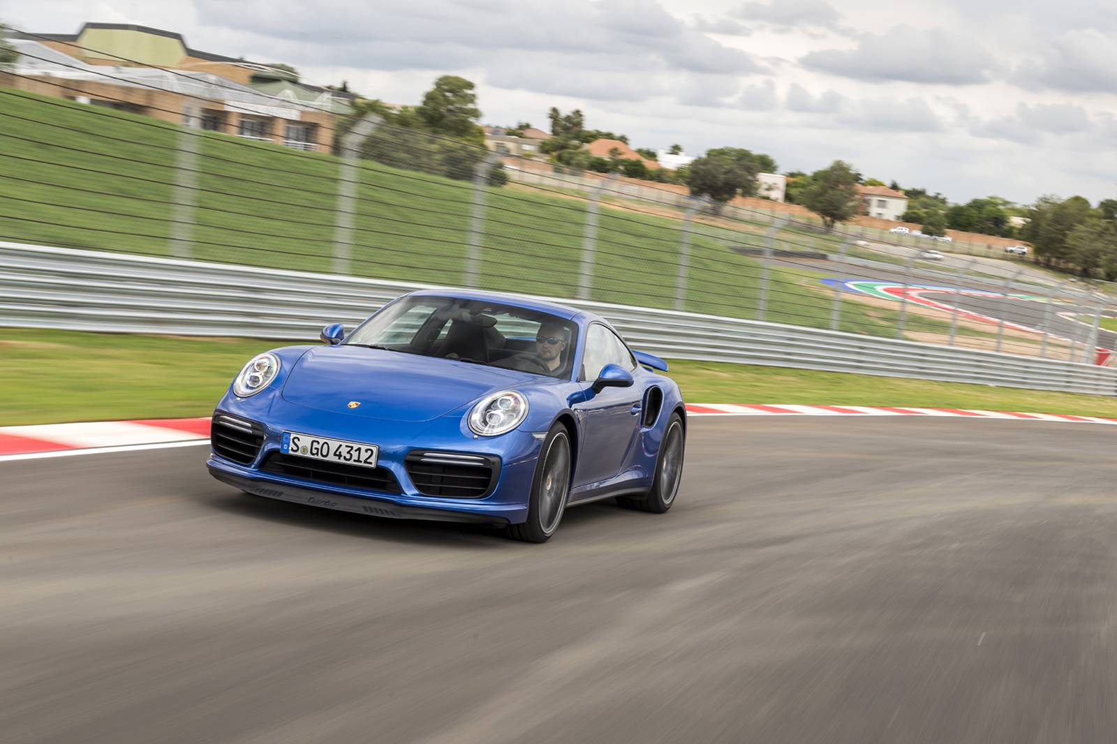 포르쉐 911 터보 | 인스티즈