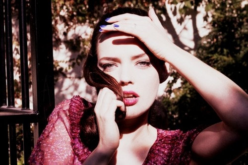 호불호가 갈리는 프랑스의 미녀들.jpg | 인스티즈