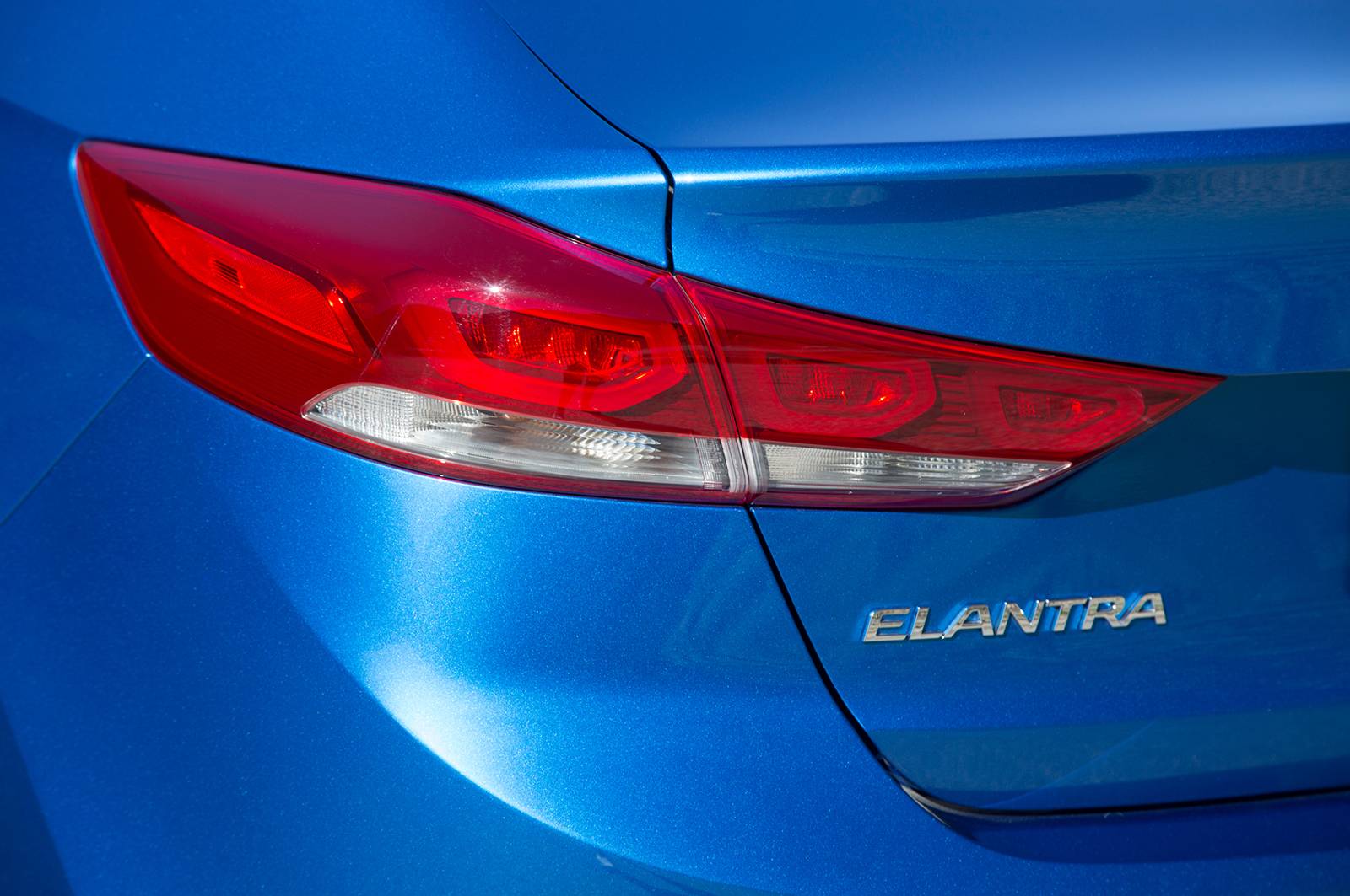 현대 아반떼 | 인스티즈