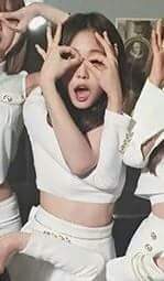 나은이의 놀라운 유연성 | 인스티즈