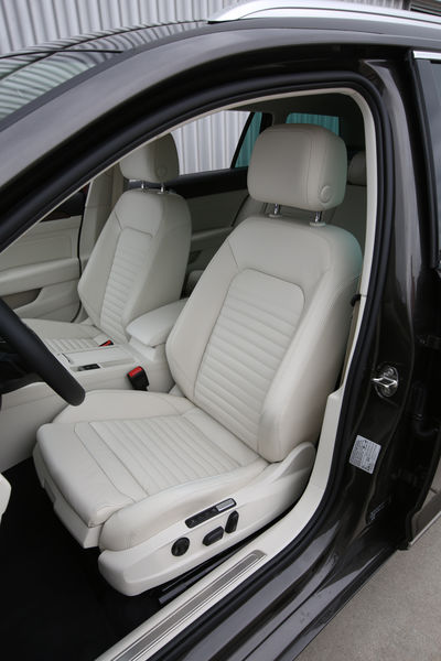 벤츠 E클래스 vs BMW 5시리즈 vs 아우디 A6 vs 폭스바겐 파사트 | 인스티즈