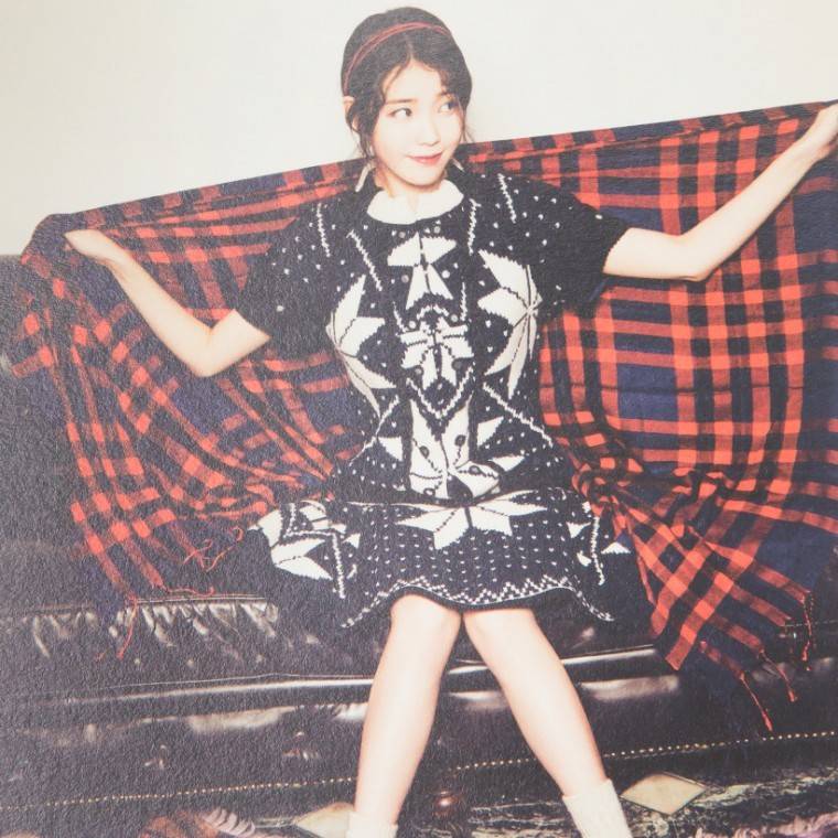 아이유 (IU) 2016년 달력 | 인스티즈