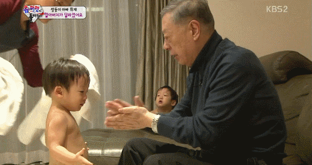 [슈퍼맨이돌아왔다] 낯선 누나 손 잡아주는 서언이 ㅋㅋㅋㅋㅋㅋㅋ | 인스티즈