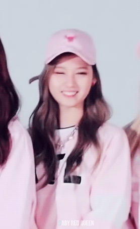 트와이스 사나.gif | 인스티즈