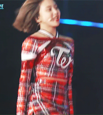 어깨미인 채영.gif | 인스티즈