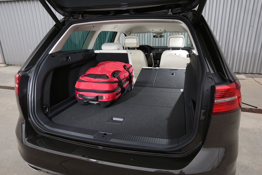 벤츠 E클래스 vs BMW 5시리즈 vs 아우디 A6 vs 폭스바겐 파사트 | 인스티즈