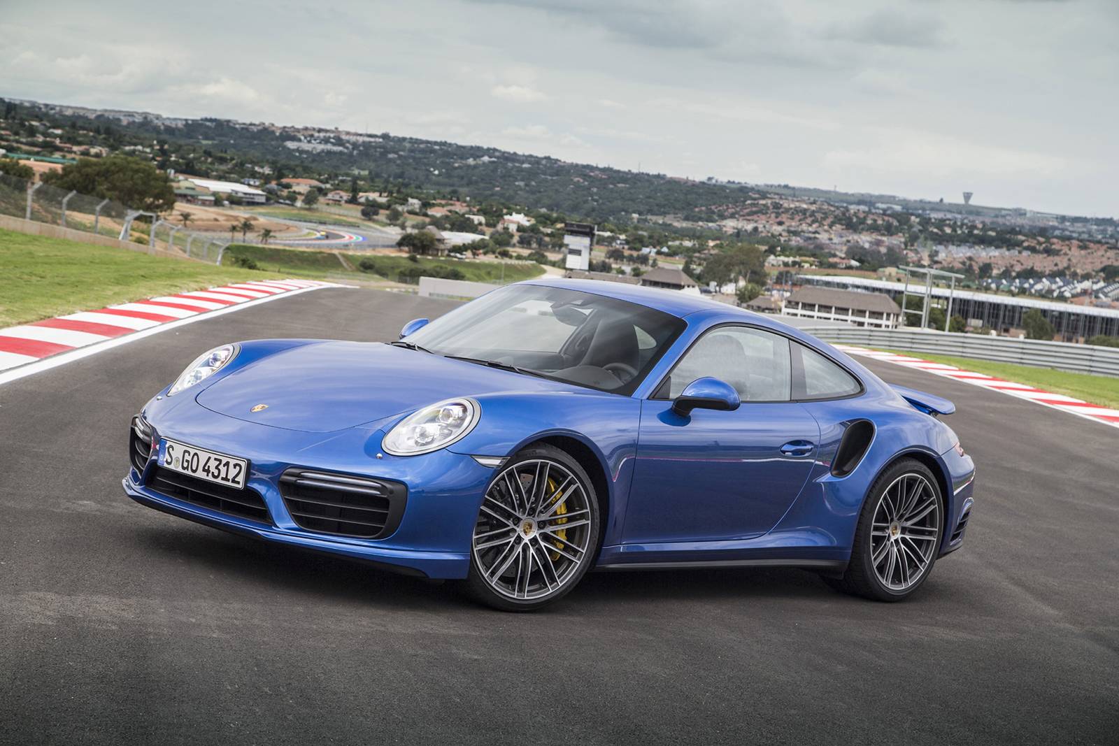 포르쉐 911 터보 | 인스티즈