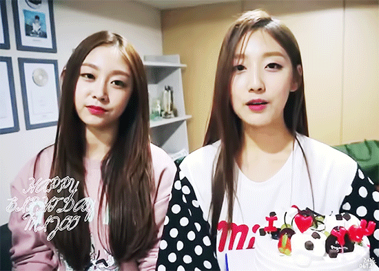 러블리즈 지수-예인 케미 gif+ jpg | 인스티즈