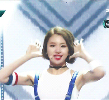 어깨미인 채영.gif | 인스티즈