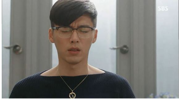 요즘 부쩍 자주보이는 안경테 | 인스티즈