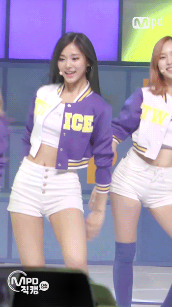 오늘자 쯔위.gif | 인스티즈