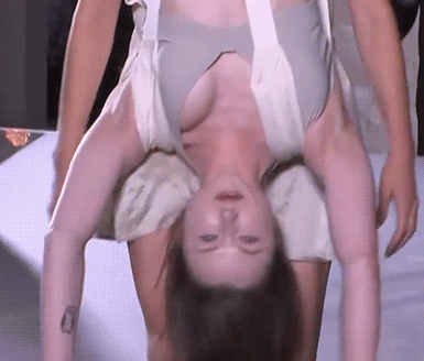 2016년 패션쇼 트렌드.gif | 인스티즈