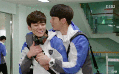 나이 어린 여자들이 전형적으로 좋아하는 남자 외모.jpg | 인스티즈