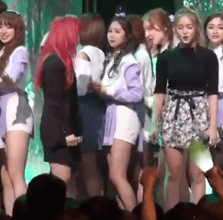 [레드벨벳] 인사머신 승완이.gif | 인스티즈